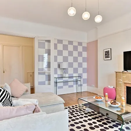 Luxueux Porte Maillot - -ii Apartment